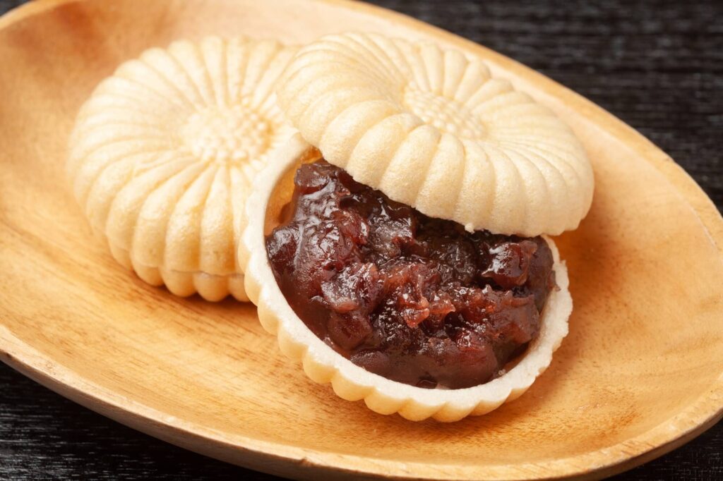 Monaka