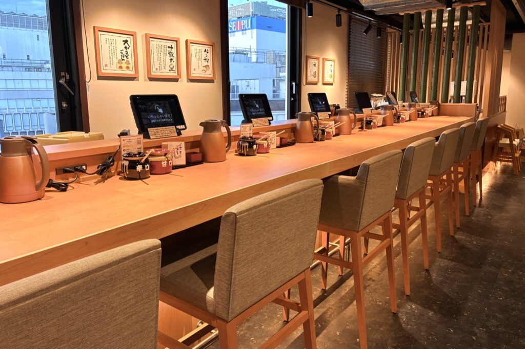 ที่นั่งแบบเคาน์เตอร์